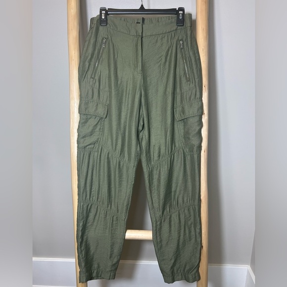 DKNY Pant 6 Cargo Satiny army Green Zip 1/2 elastic pull on - Picture 1 of 10